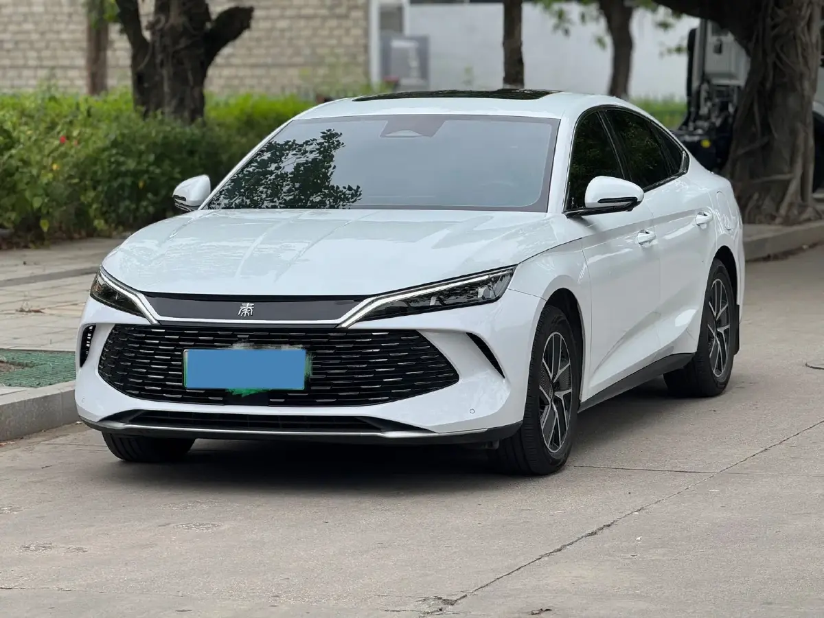 2024 BYD QinL 1.5L 101HP L4 E-CVT PHEV 15.87KWH