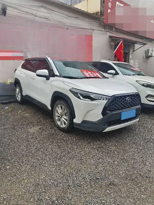 2022 TOYOTA COROLLA thumbnail 2