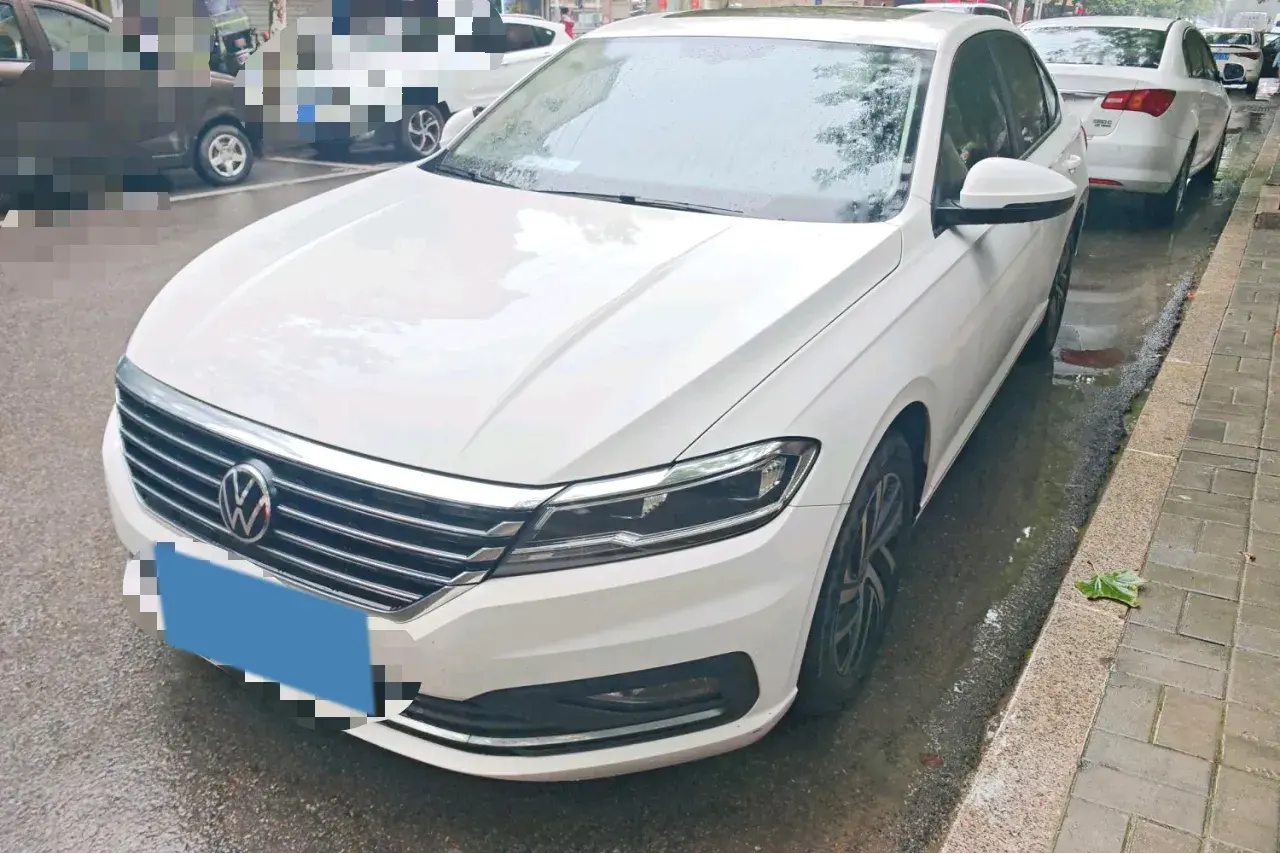 2022 VOLKSWAGEN LAVIDA view 1