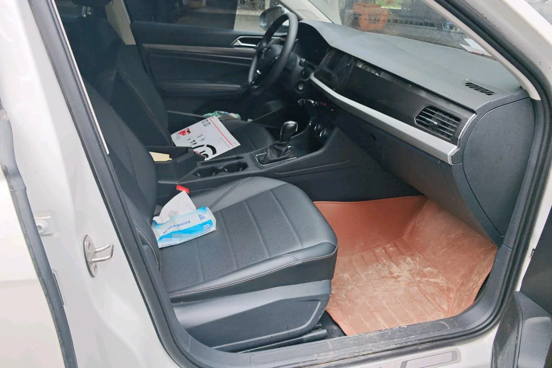 2022 VOLKSWAGEN LAVIDA thumbnail 4