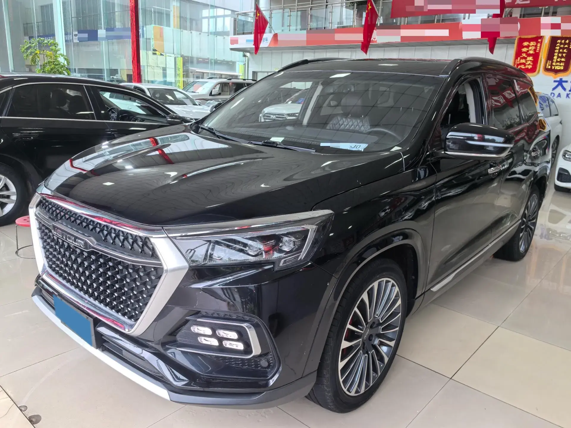 2020 JETOUR X95 view 1