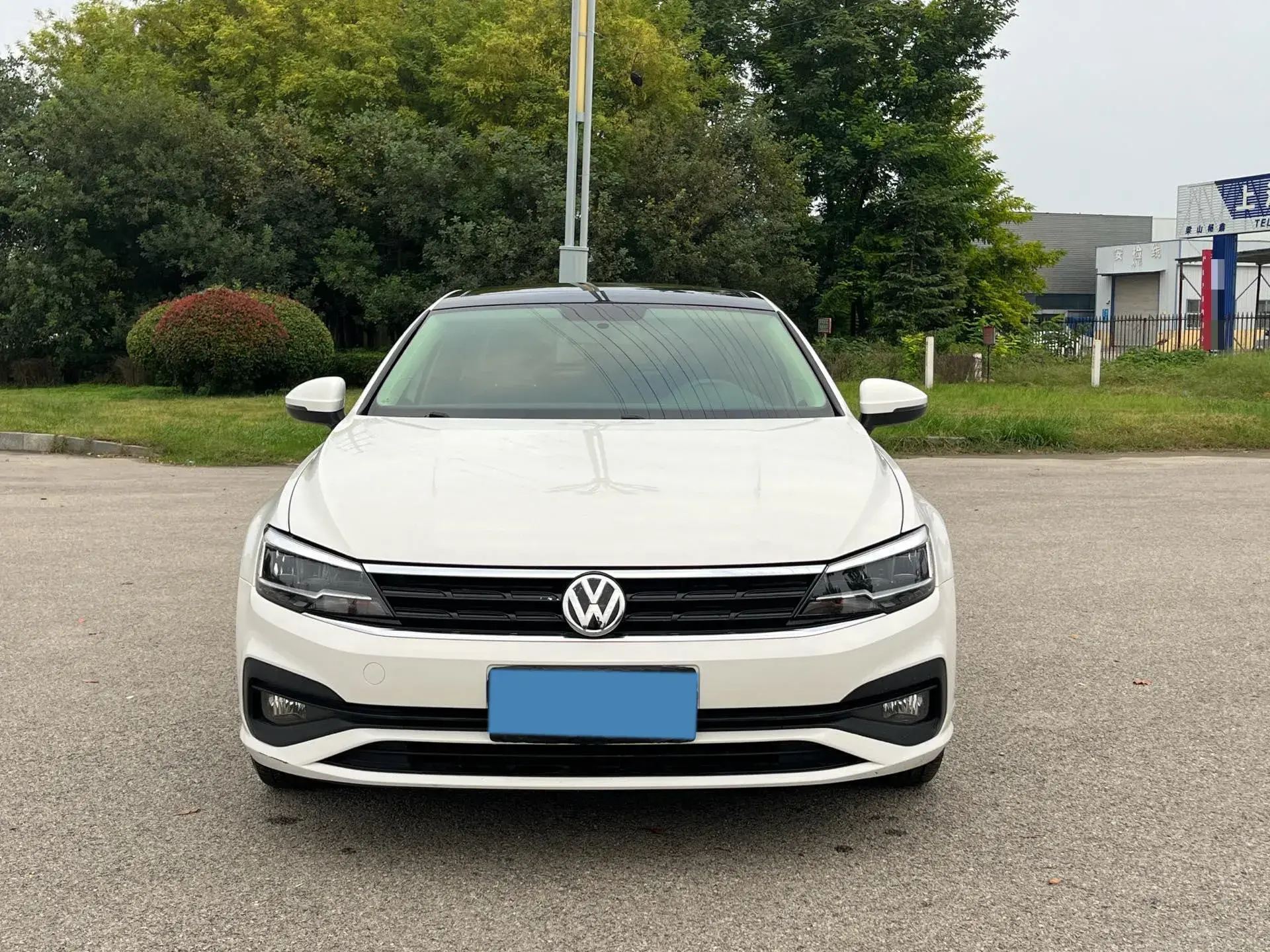 2019 VOLKSWAGEN LAMANDO thumbnail 2