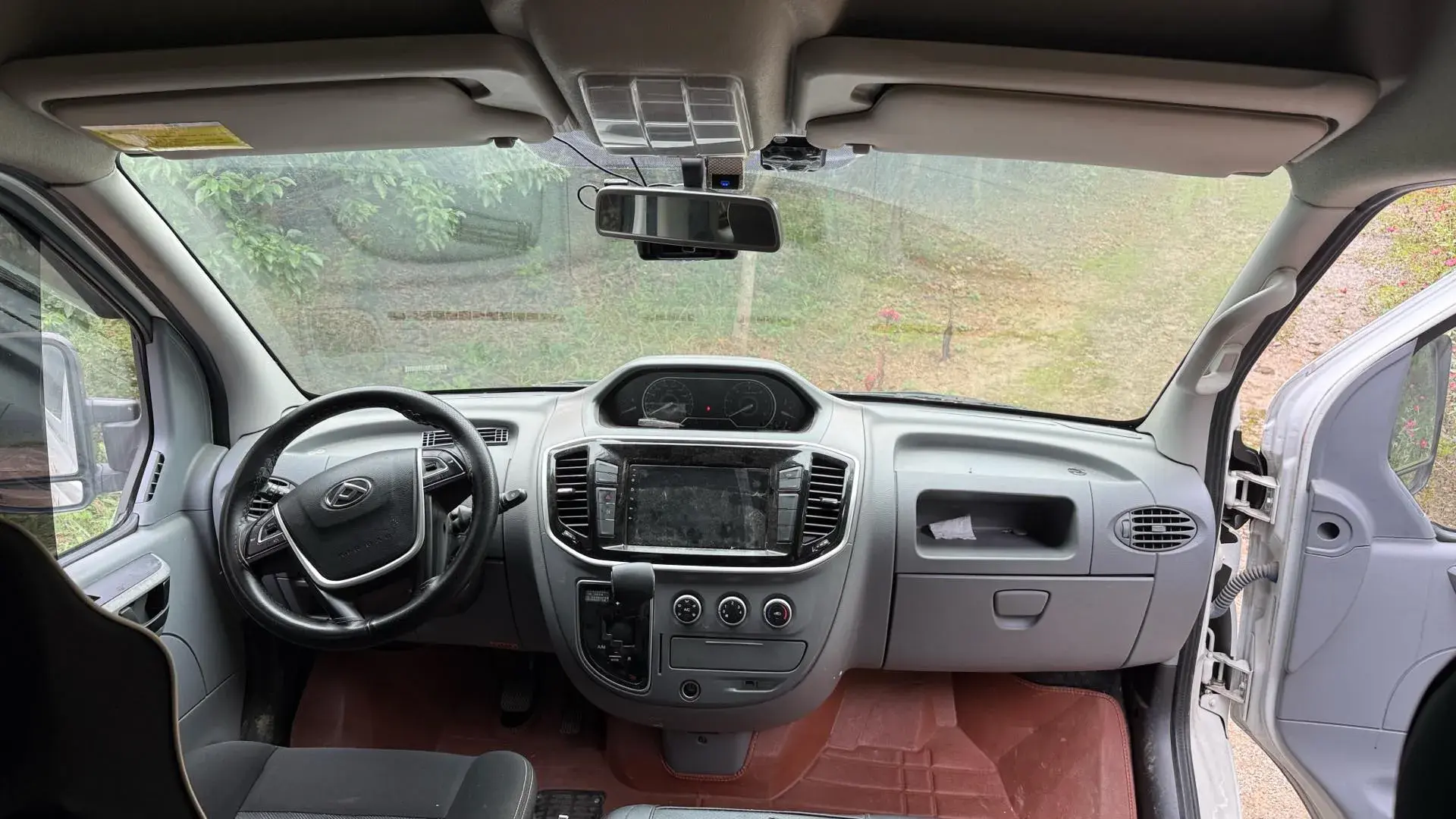 2023 MAXUS XINTU thumbnail 3