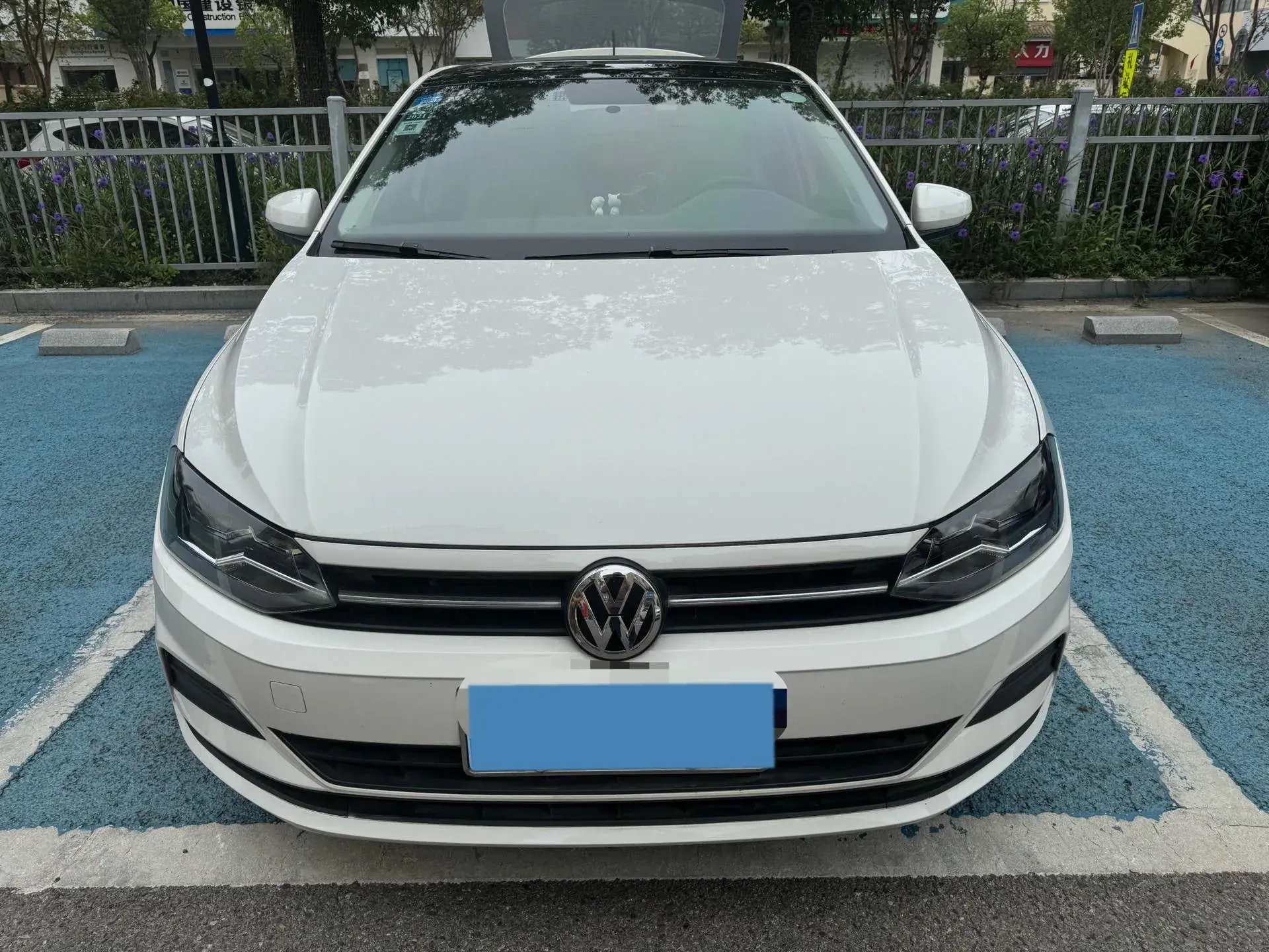 2019 VOLKSWAGEN POLO thumbnail 2