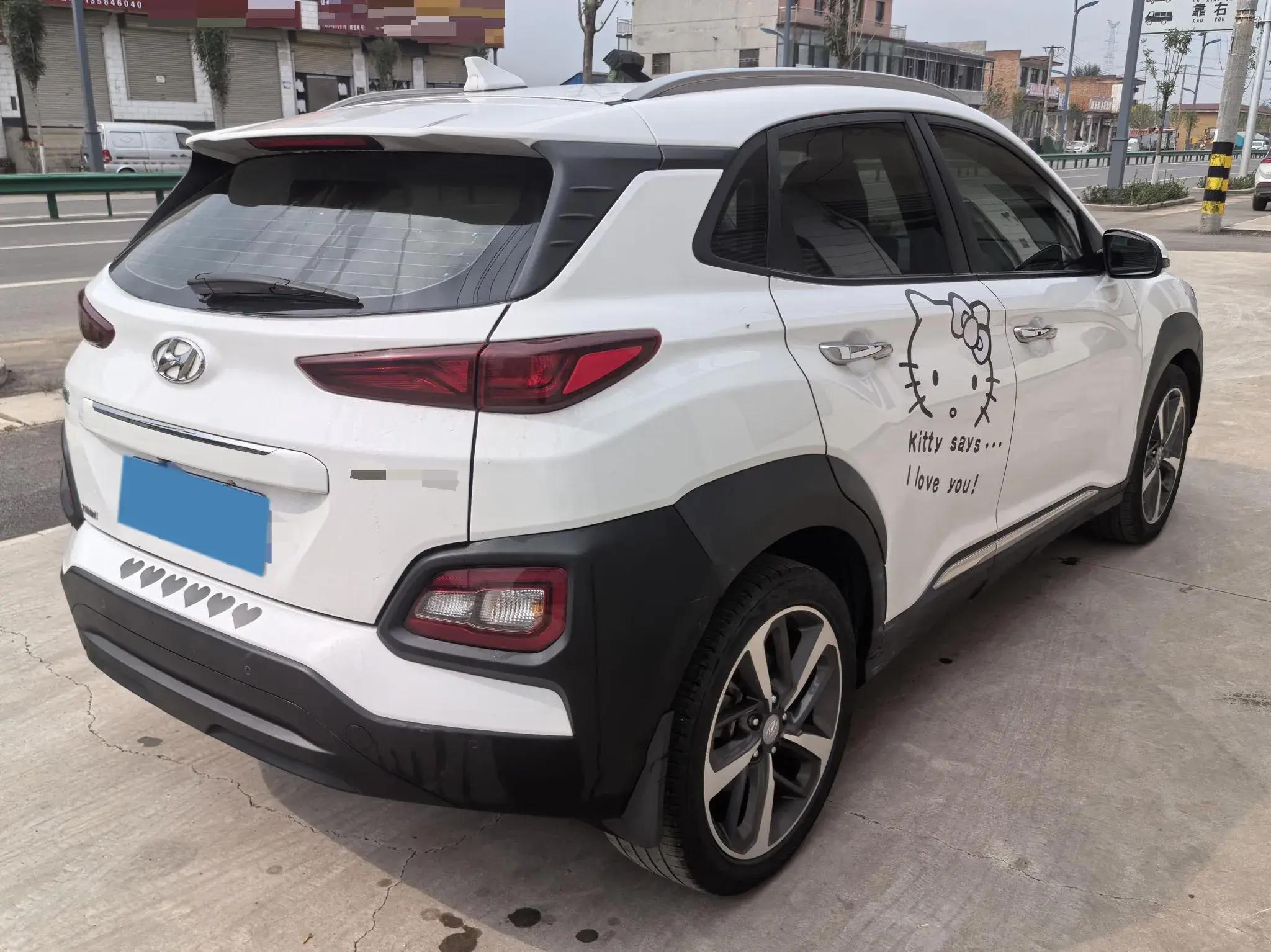 2018 HYUNDAI ENCINO thumbnail 3