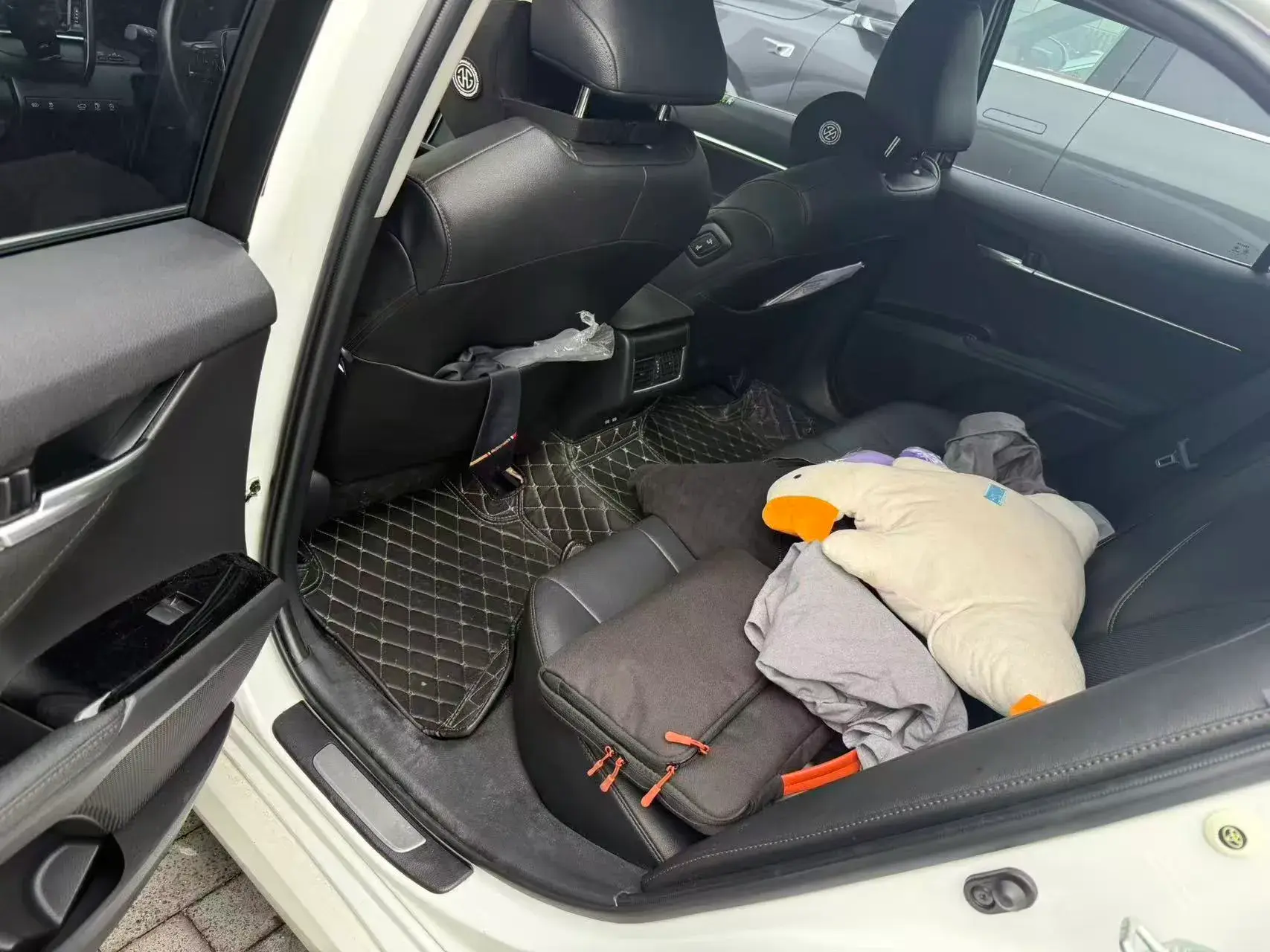 2021 TOYOTA CAMRY thumbnail 2