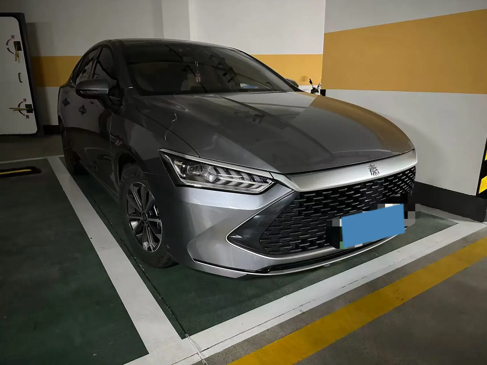 2024 BYD QIN thumbnail 3