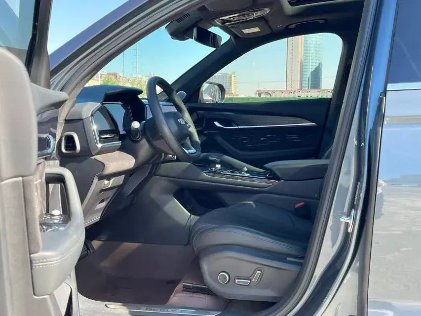 2024 GEELY MONJARO thumbnail 4