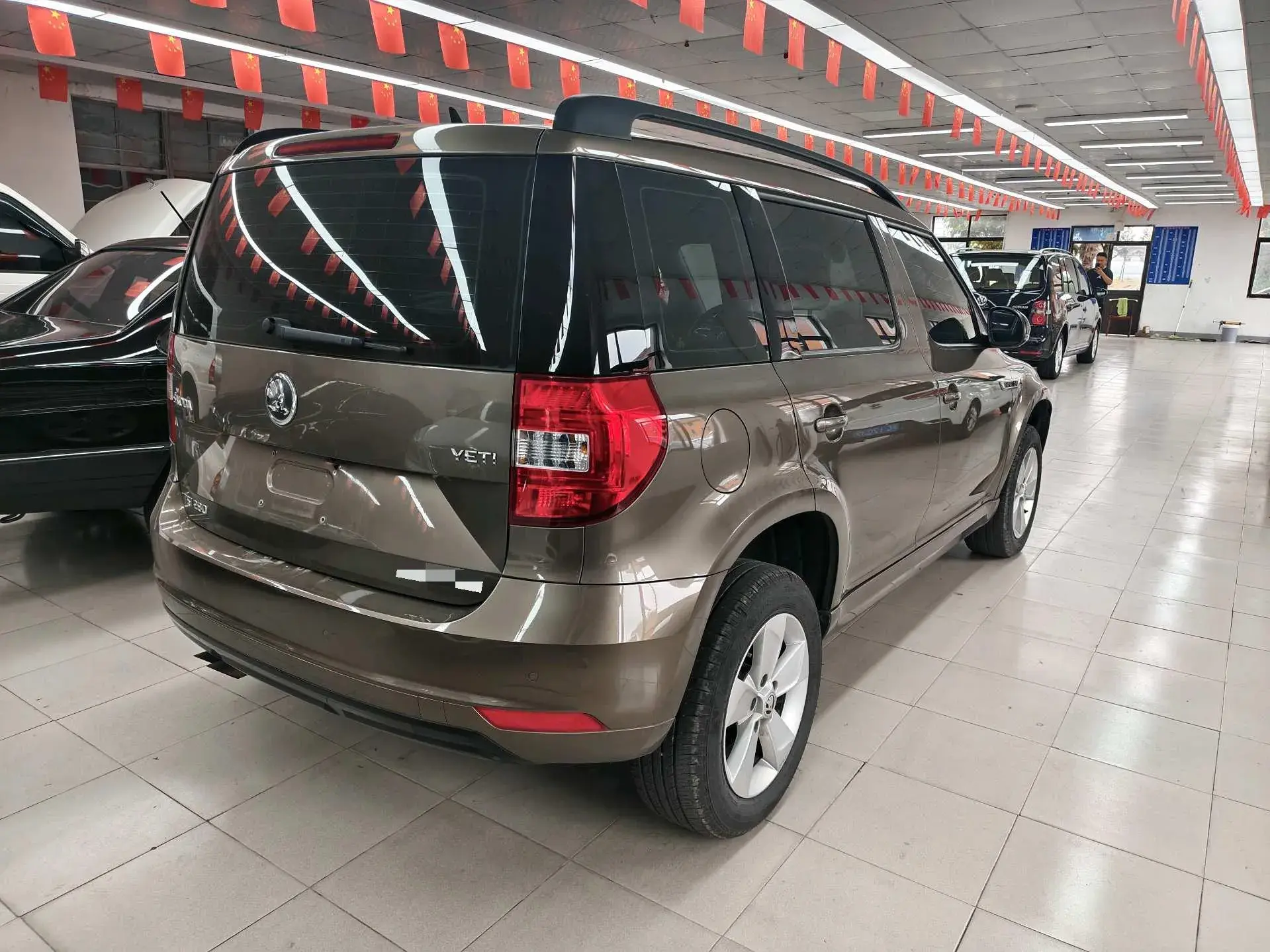 2016 SKODA YETI thumbnail 4