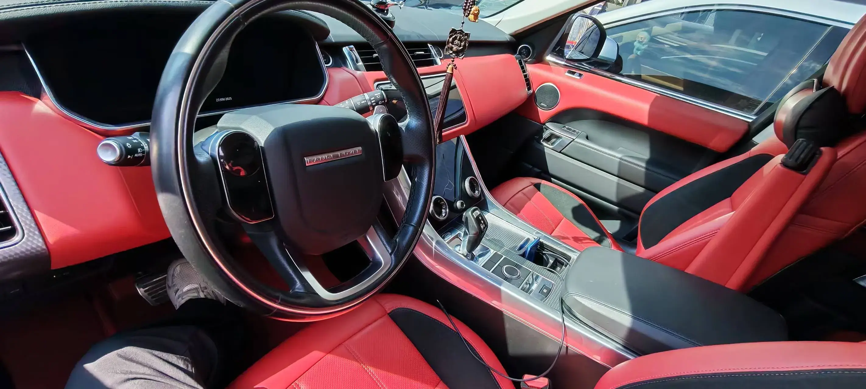 2021 LAND ROVER thumbnail 2