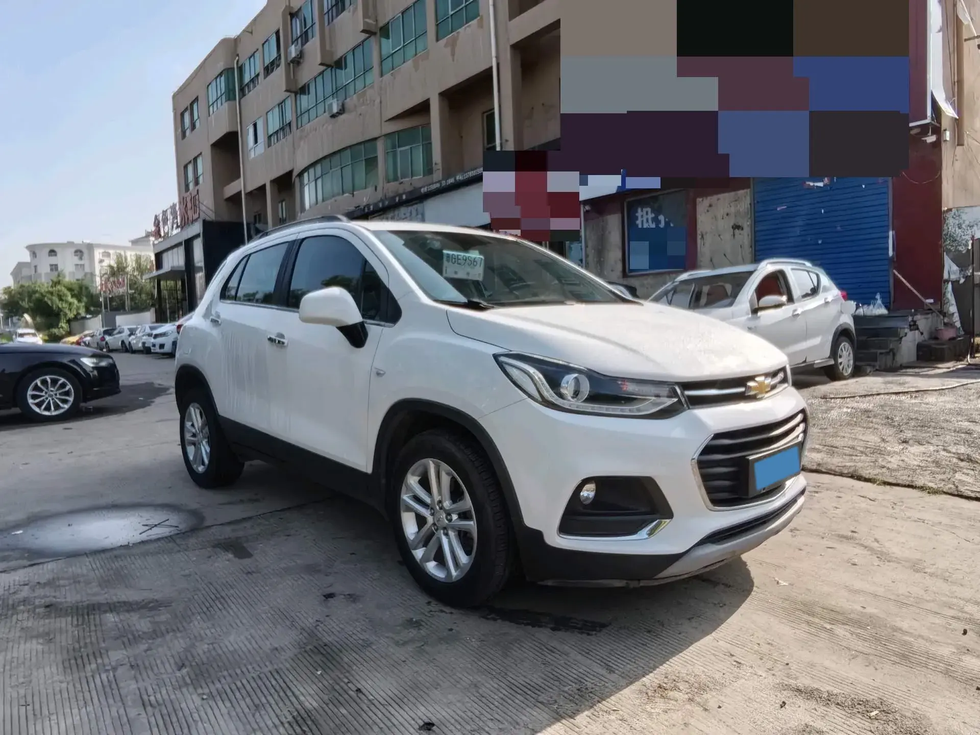 2018 CHEVROLET TRAX thumbnail 3
