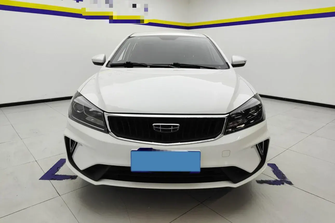 2021 GEELY EMGRAND thumbnail 3