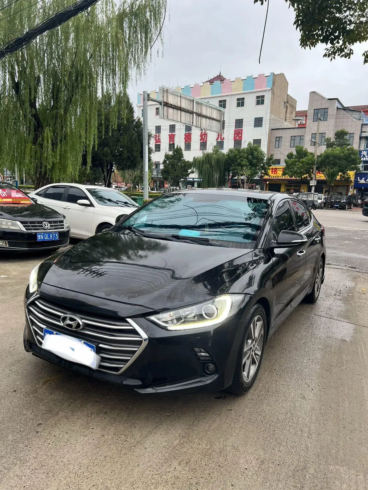 2016 HYUNDAI ELANTRA view 1