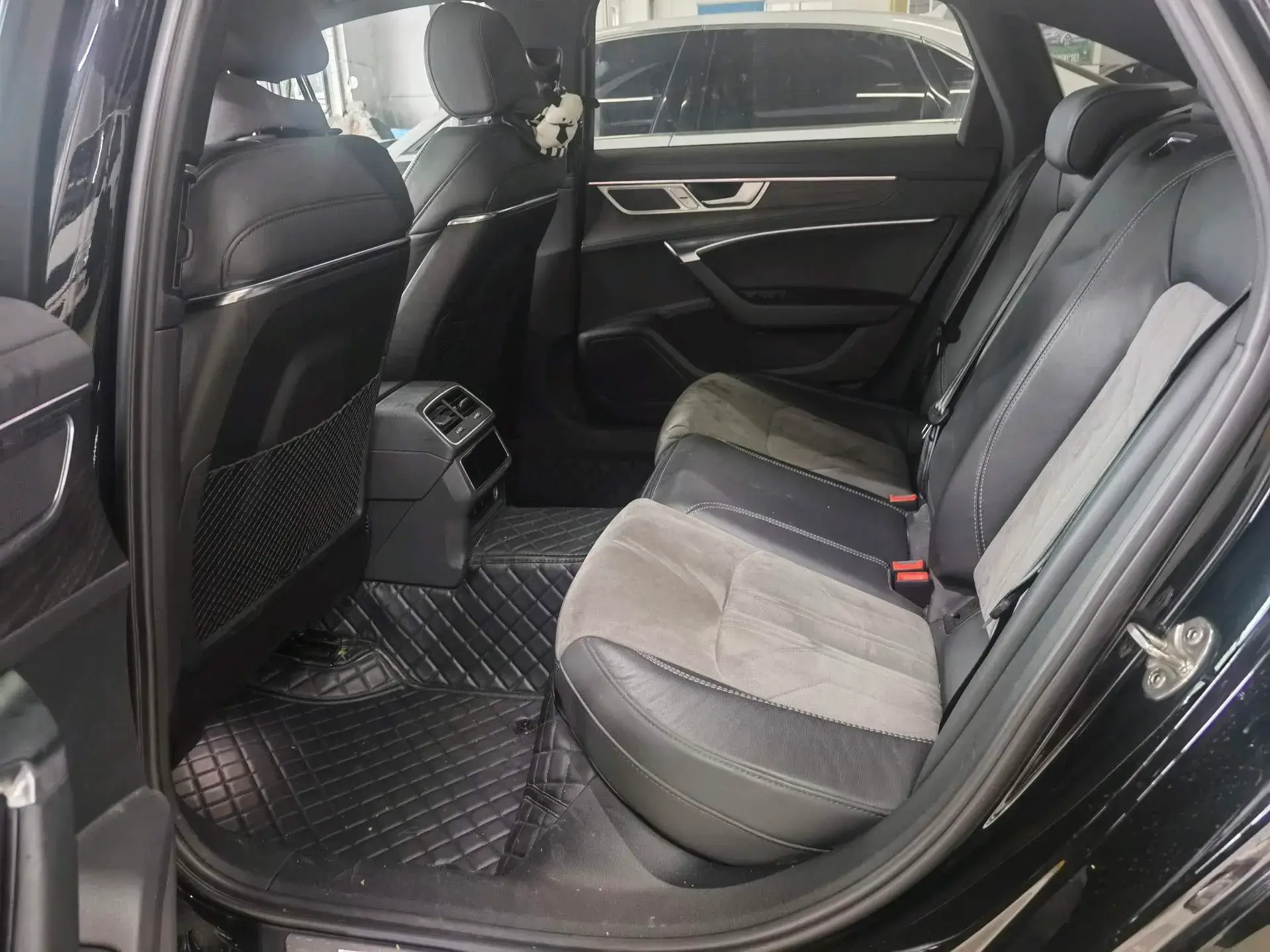 2023 AUDI A6L thumbnail 4