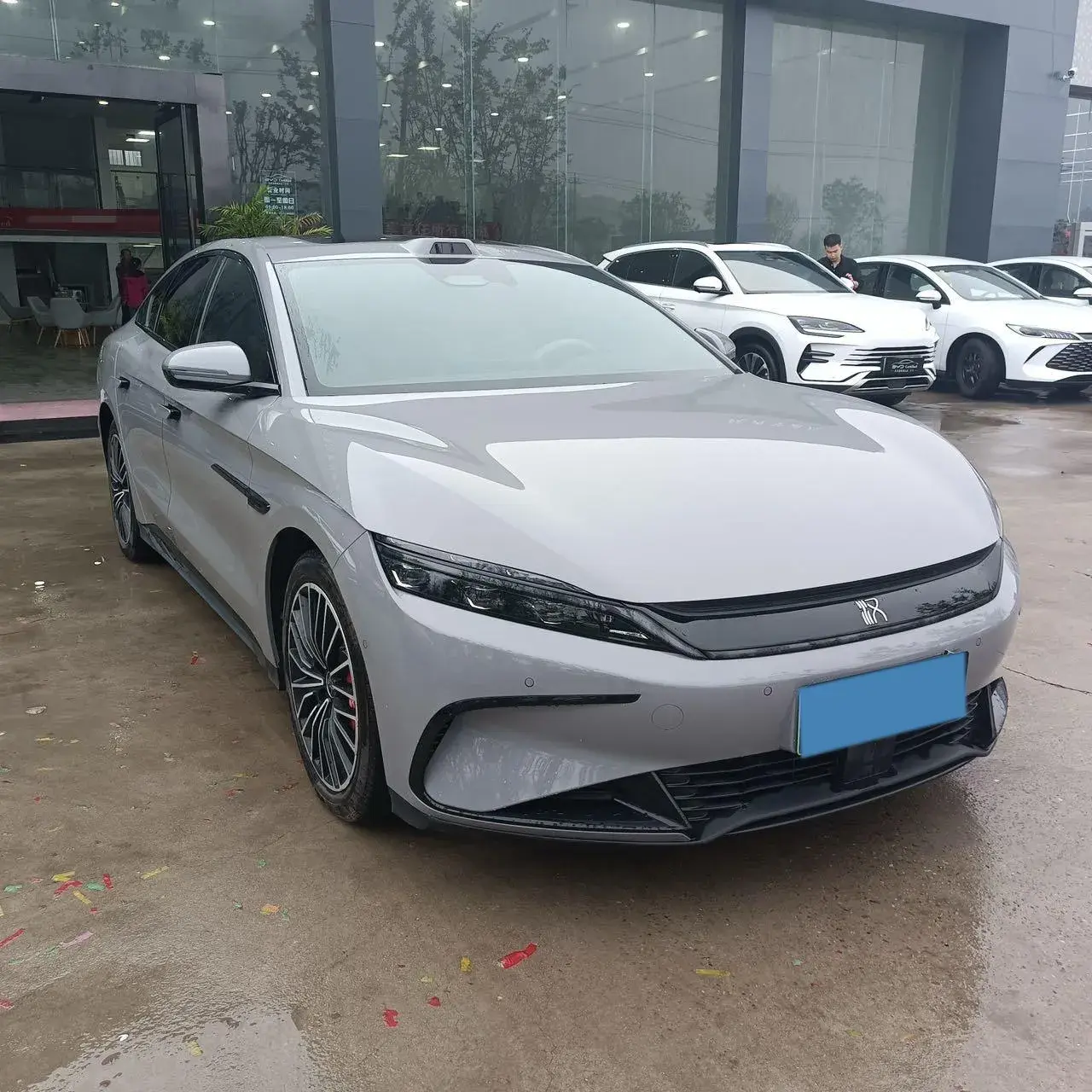 2025 BYD HAN thumbnail 3