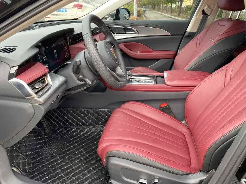 2023 HONGQI H5 thumbnail 4