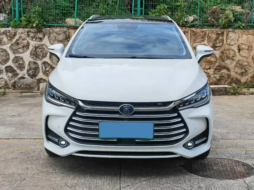 2019 BYD SONG thumbnail 2