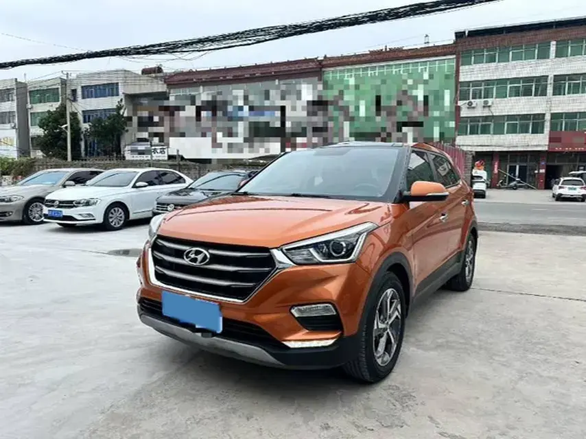 2017 HYUNDAI IX25 view 1