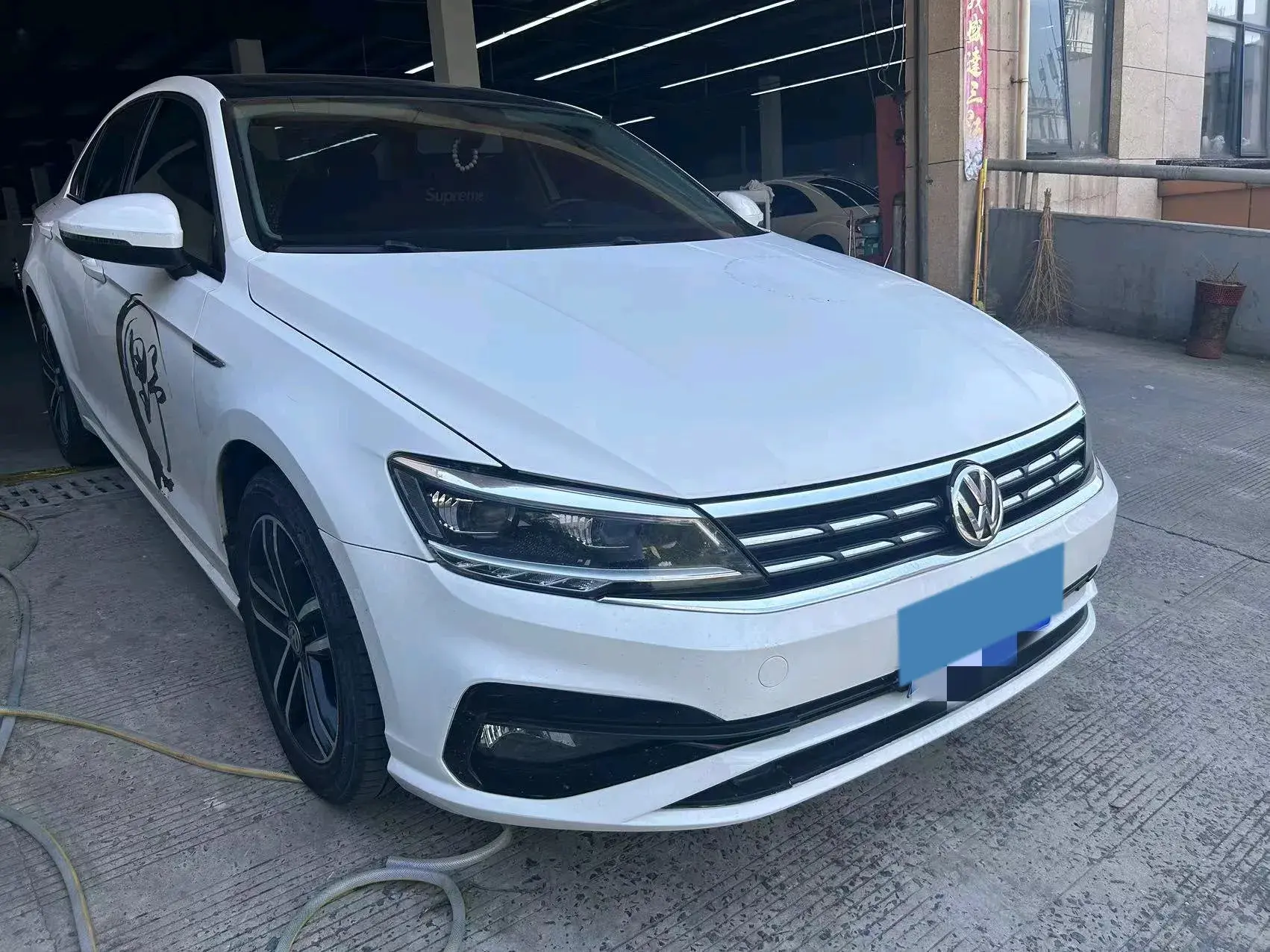 2019 VOLKSWAGEN LAMANDO thumbnail 2