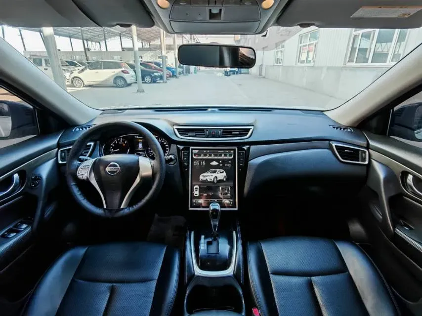 2014 Nissan X-Trail 2.0L 150HP L4 CVT,autocango,china used car exporter,china ev exporter,chinese used car exporter,chinese used ev exporter