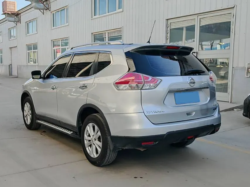 2014 Nissan X-Trail 2.0L 150HP L4 CVT,autocango,china used car exporter,china ev exporter,chinese used car exporter,chinese used ev exporter