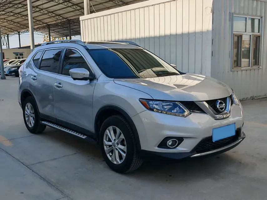 2014 Nissan X-Trail 2.0L 150HP L4 CVT,autocango,china used car exporter,china ev exporter,chinese used car exporter,chinese used ev exporter