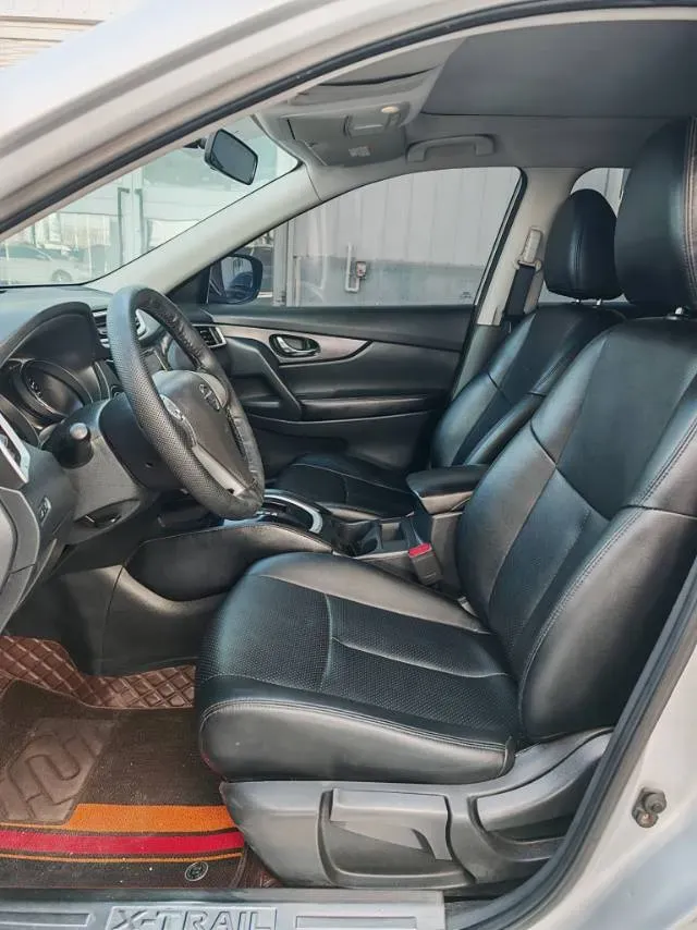 2014 Nissan X-Trail 2.0L 150HP L4 CVT,autocango,china used car exporter,china ev exporter,chinese used car exporter,chinese used ev exporter