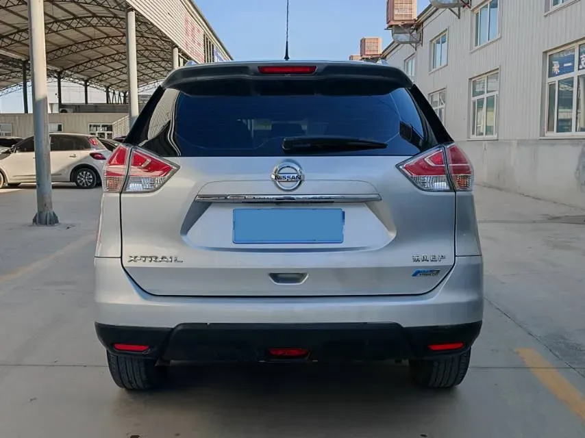 2014 Nissan X-Trail 2.0L 150HP L4 CVT,autocango,china used car exporter,china ev exporter,chinese used car exporter,chinese used ev exporter