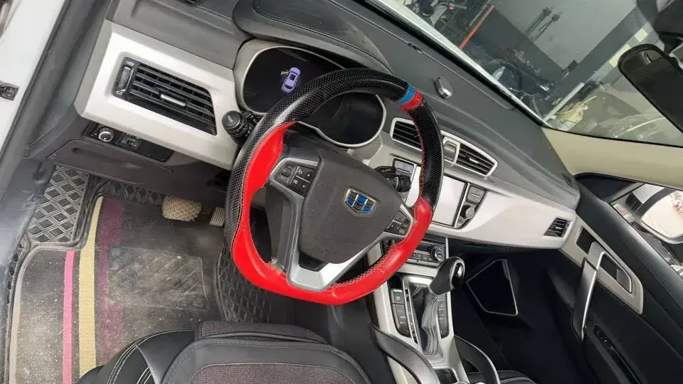 2018 GEELY AZKARRA thumbnail 4