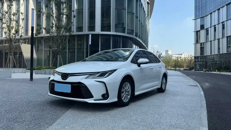 2021 TOYOTA COROLLA view 1