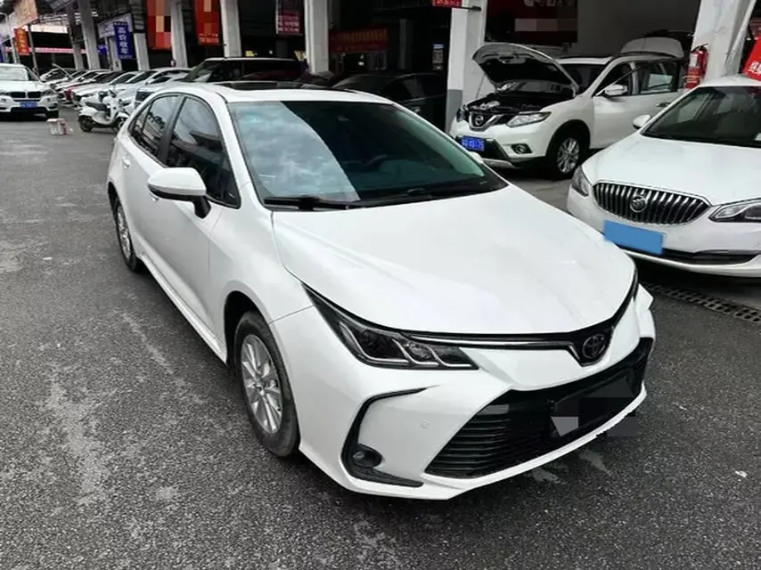 2021 TOYOTA COROLLA thumbnail 2