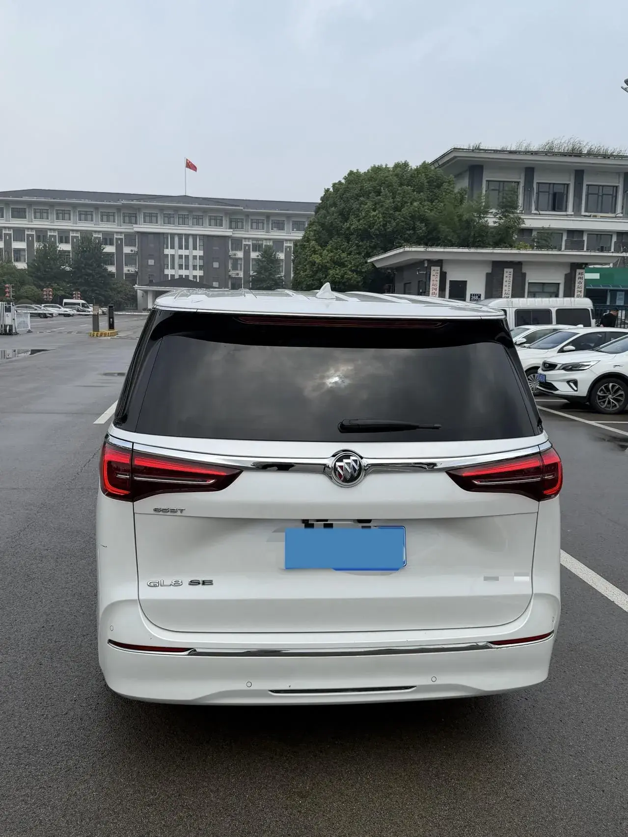 2021 BUICK GL8 thumbnail 4