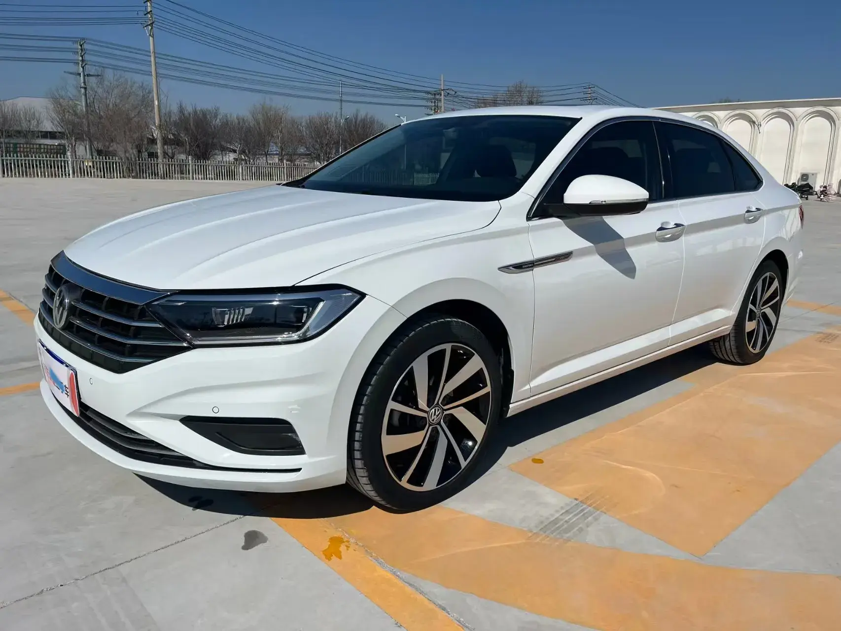 2022 VOLKSWAGEN SAGITAR view 1