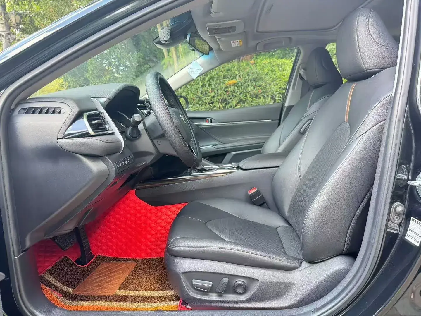 2019 TOYOTA CAMRY thumbnail 3