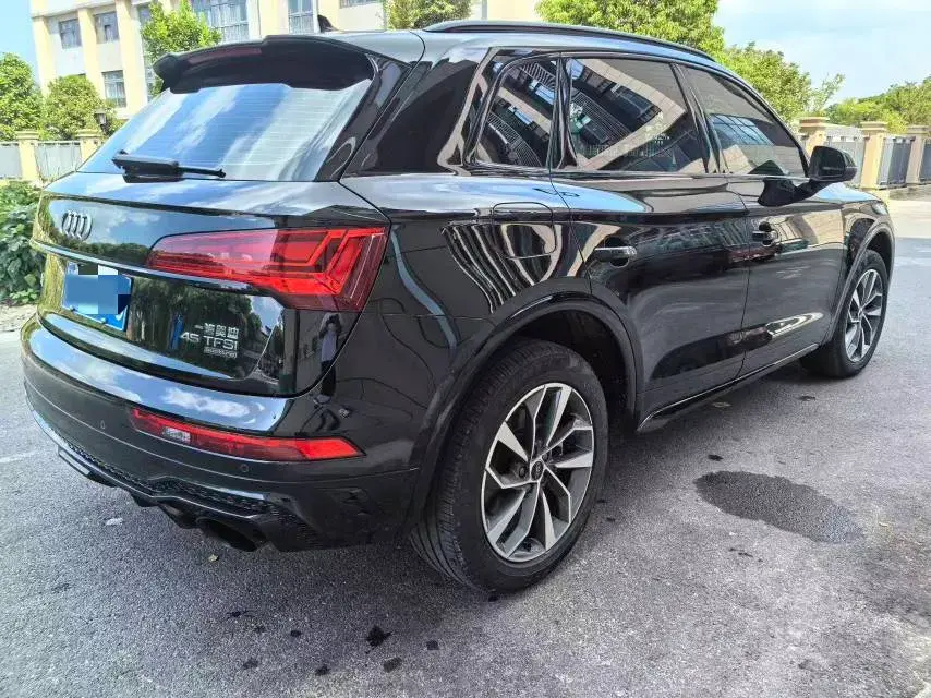 2023 AUDI Q5L thumbnail 2