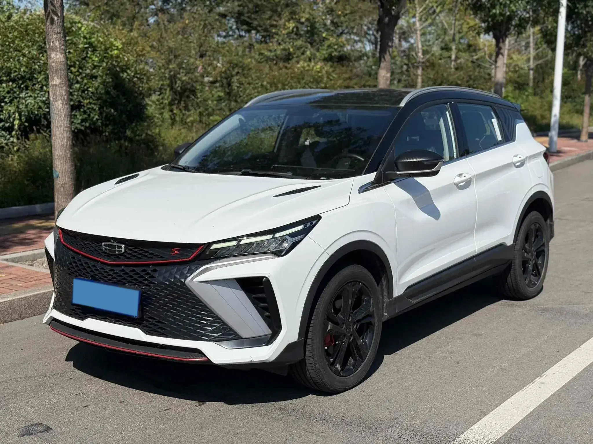 2022 GEELY COOLRAY view 1