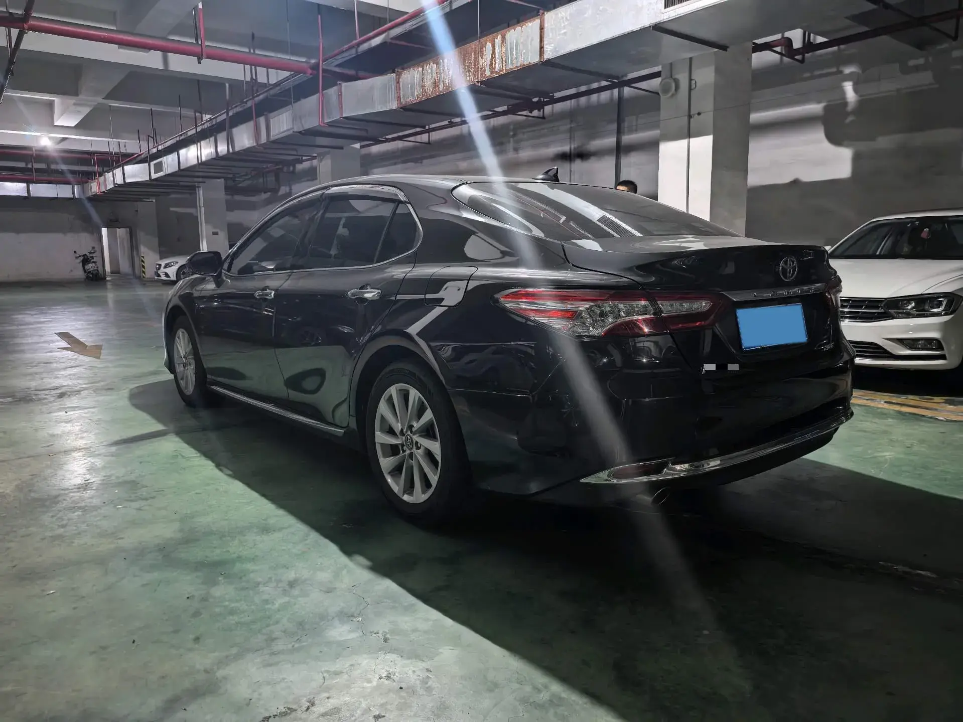 2023 TOYOTA CAMRY thumbnail 4