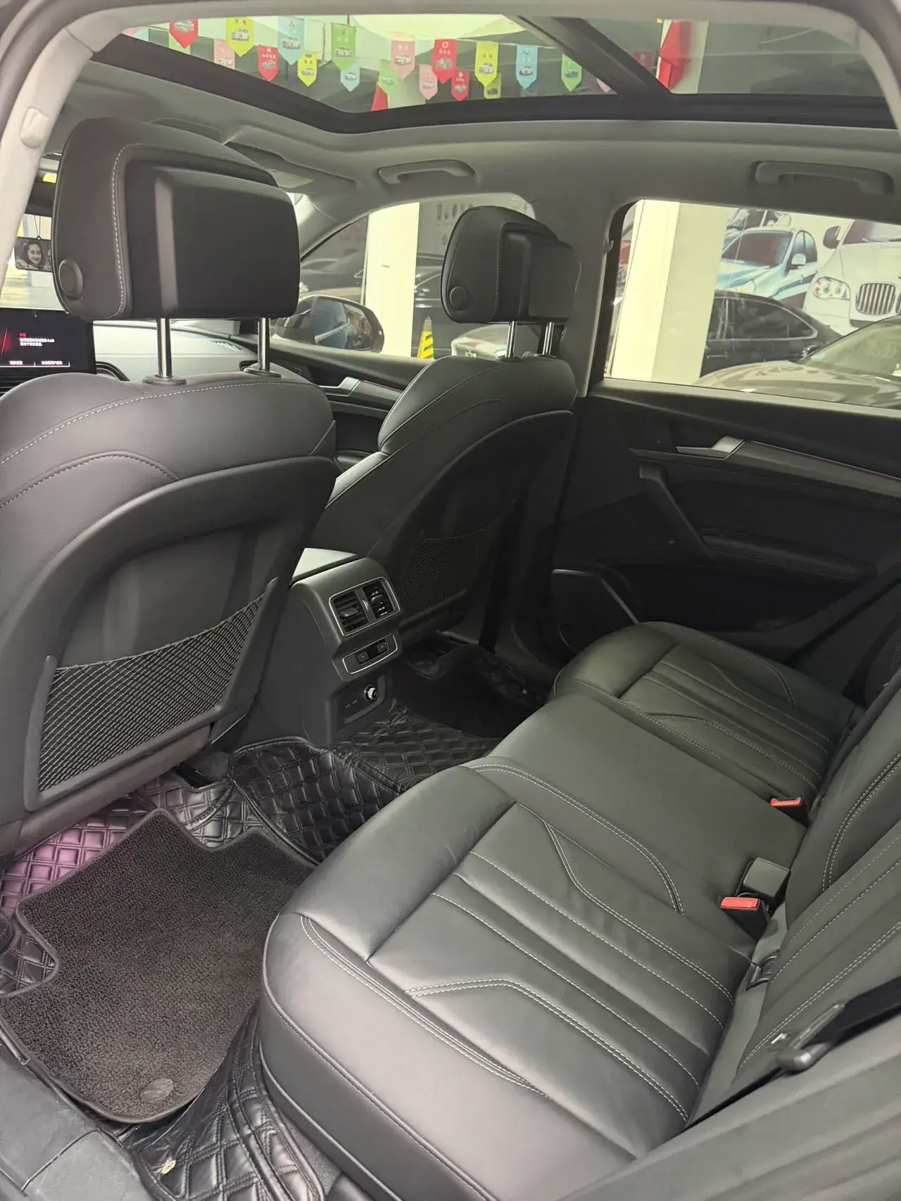 2022 AUDI Q5L thumbnail 4