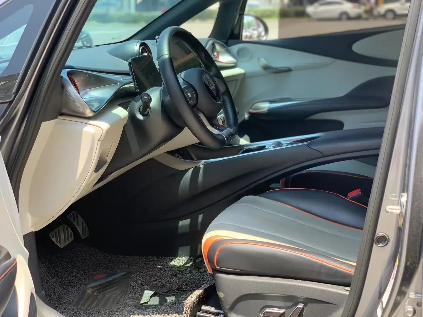 2021 BYD DOLPHIN thumbnail 4