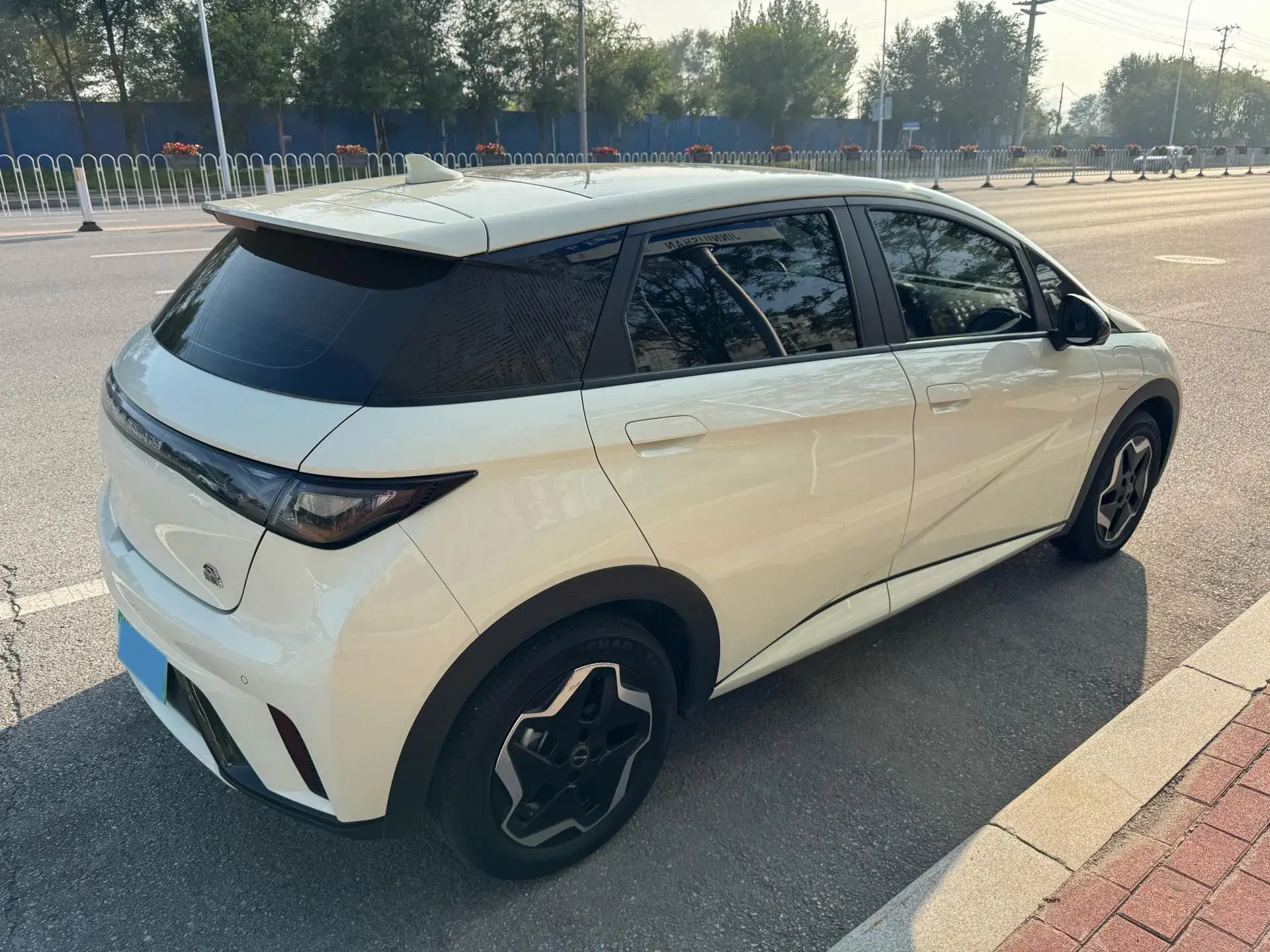 2021 BYD DOLPHIN thumbnail 4