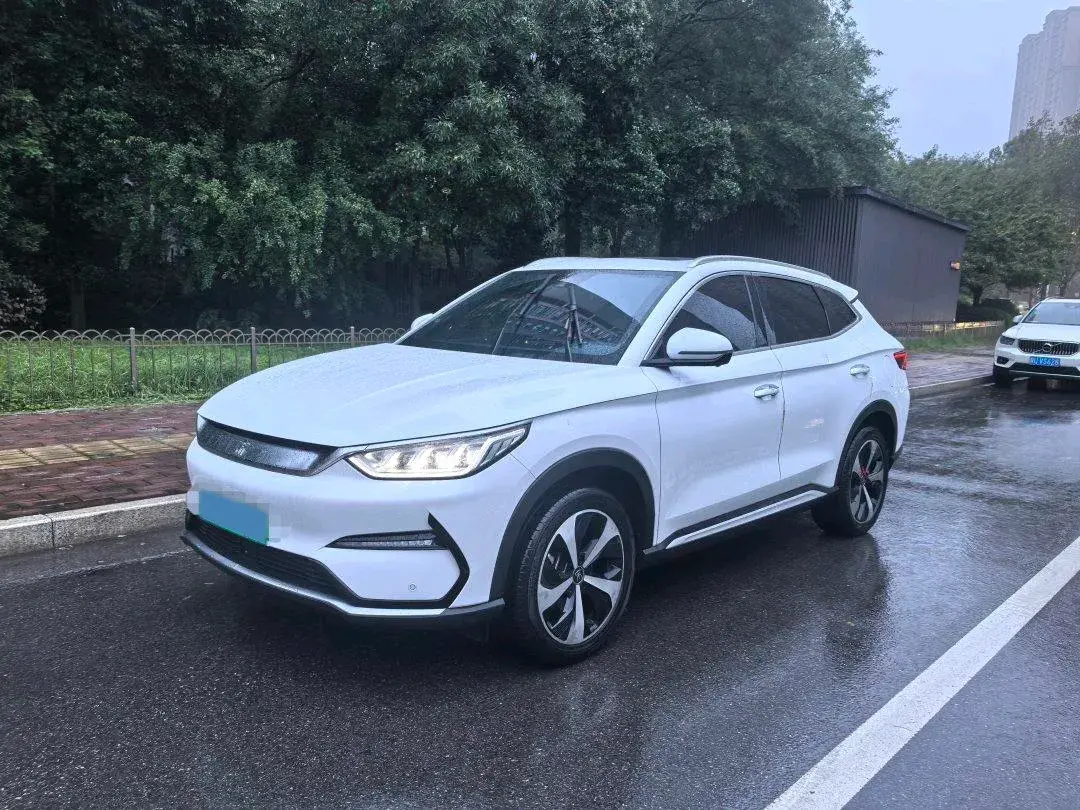 2021 BYD SONG view 1