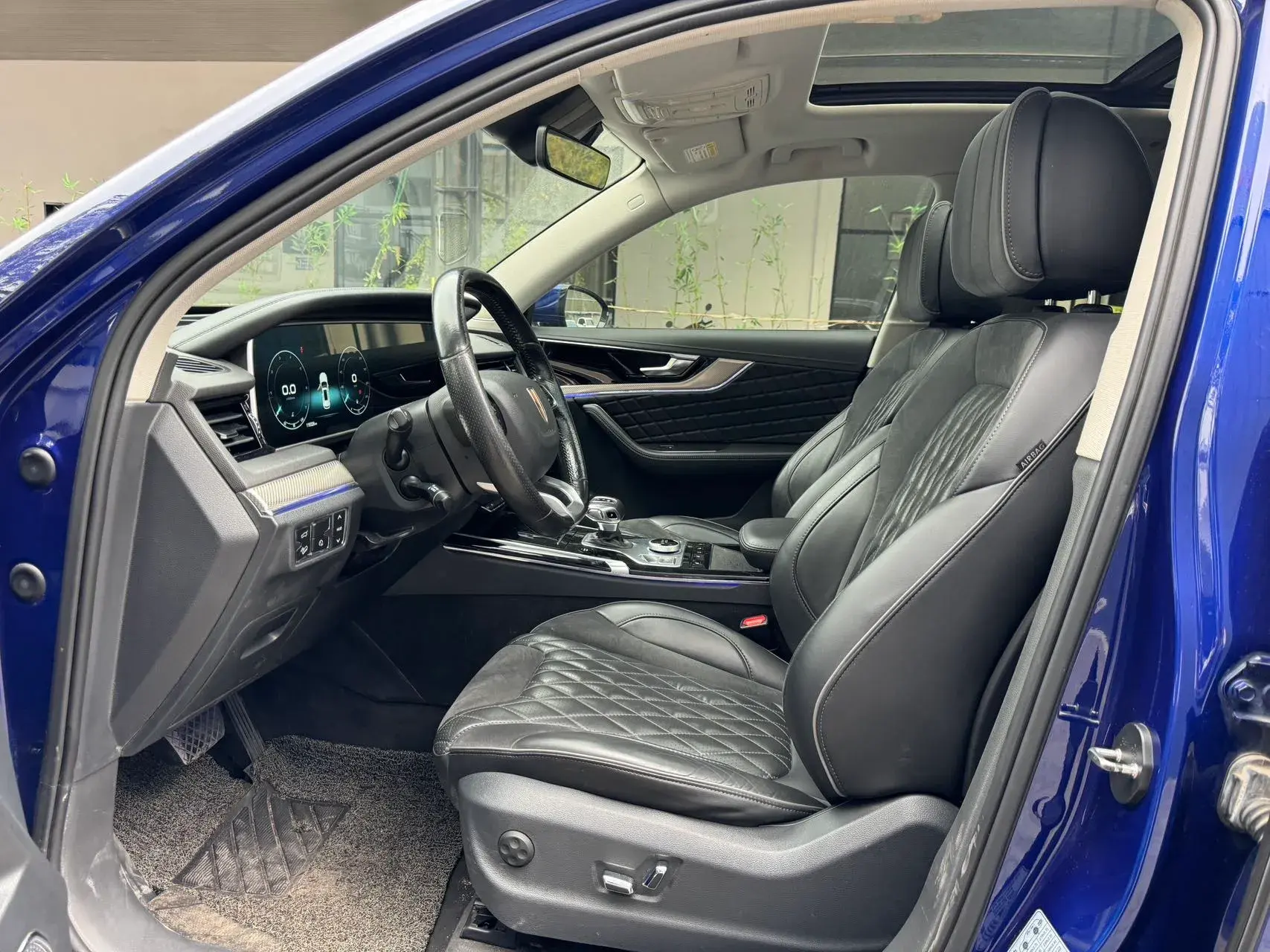 2019 HONGQI HS5 thumbnail 4