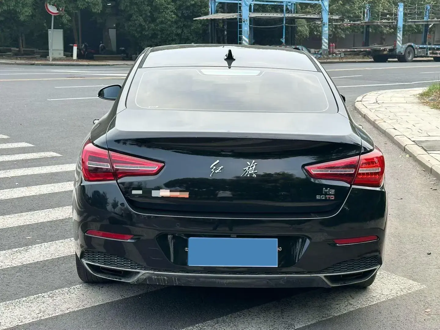 2020 HONGQI H5 thumbnail 4