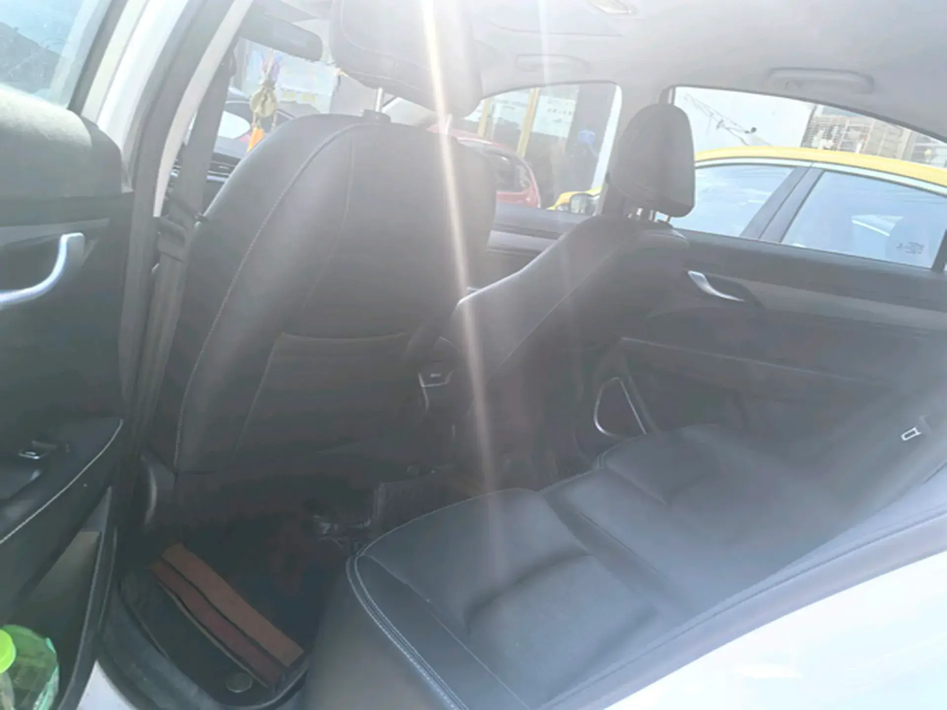 2020 GEELY EMGRAND thumbnail 3