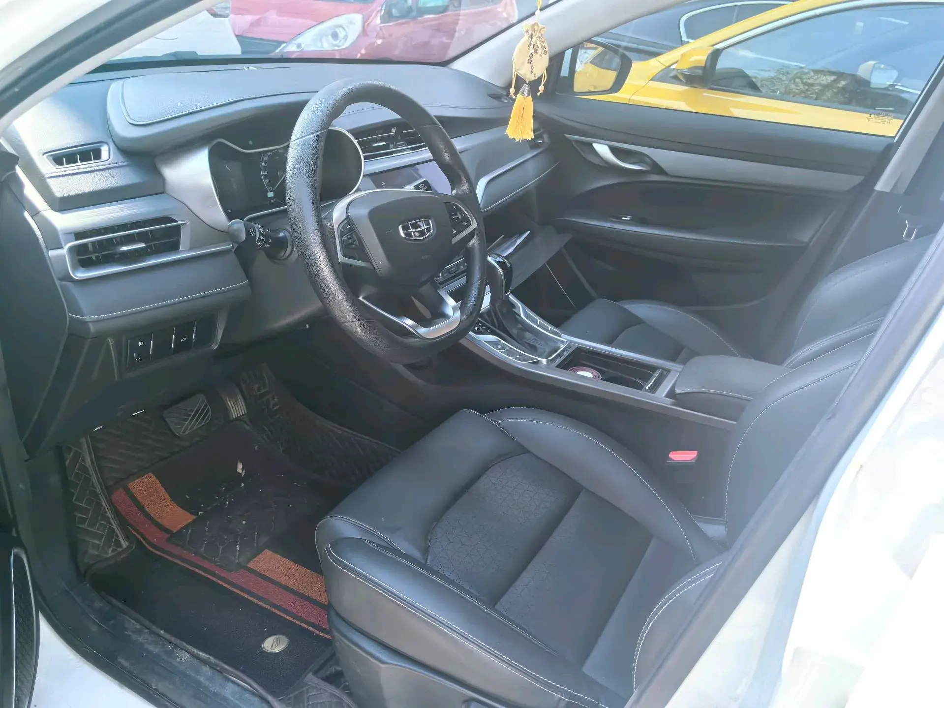 2020 GEELY EMGRAND thumbnail 4