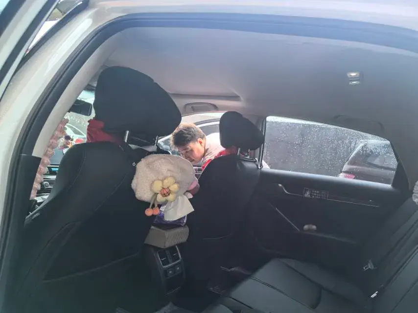 2022 HONDA ACCORD thumbnail 4