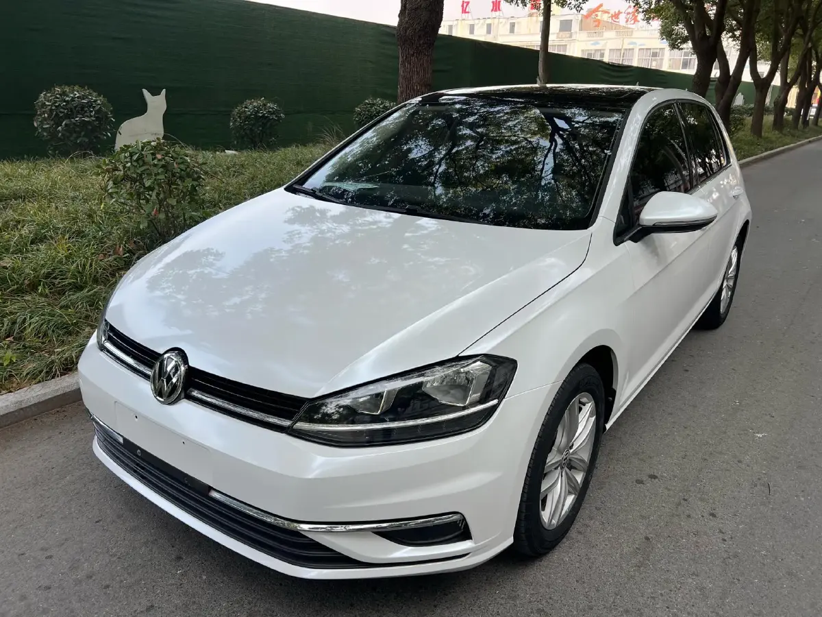 2019 Volkswagen Golf 1.4T 150HP L4 7DCT