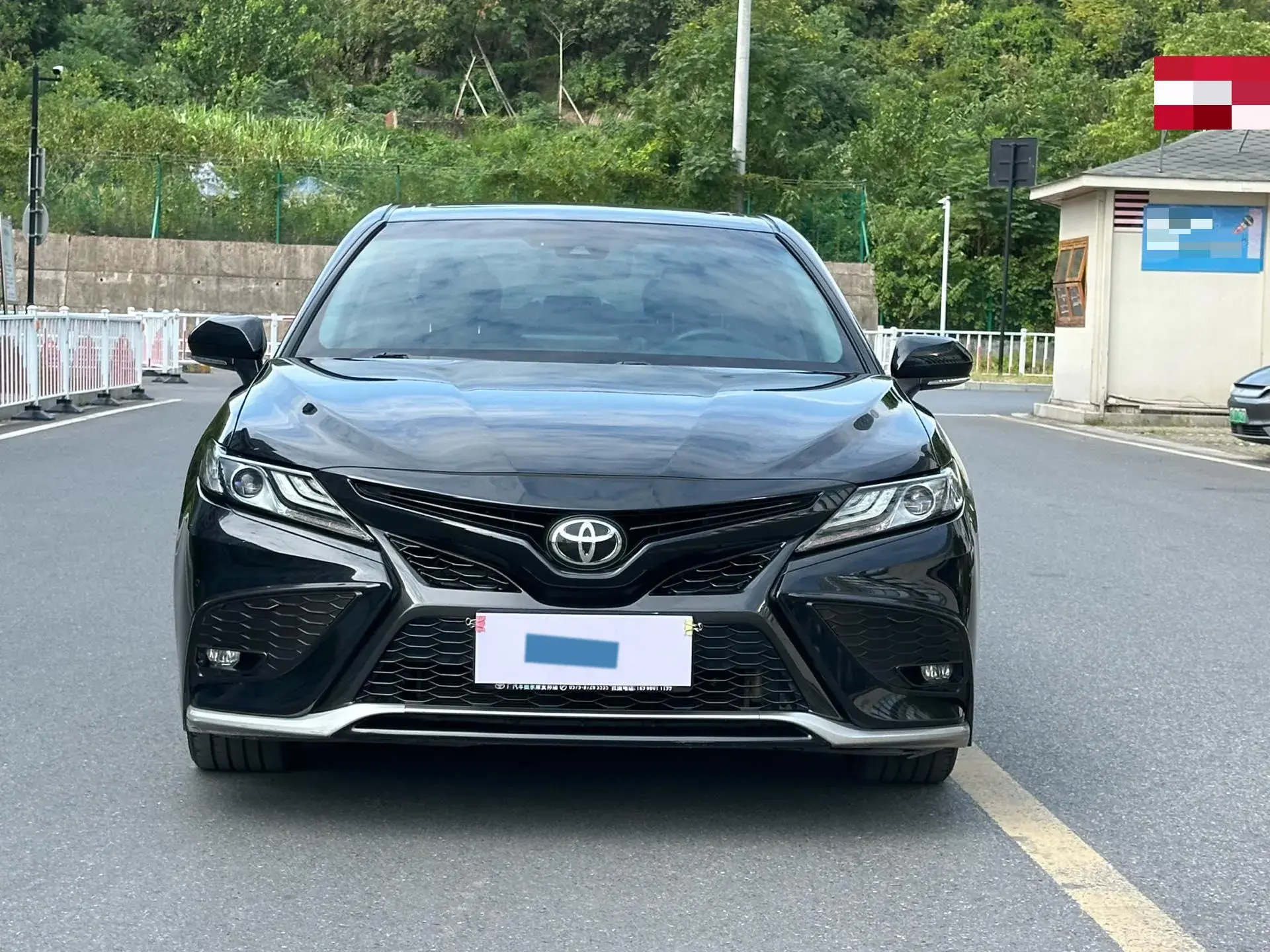 2021 TOYOTA CAMRY thumbnail 2