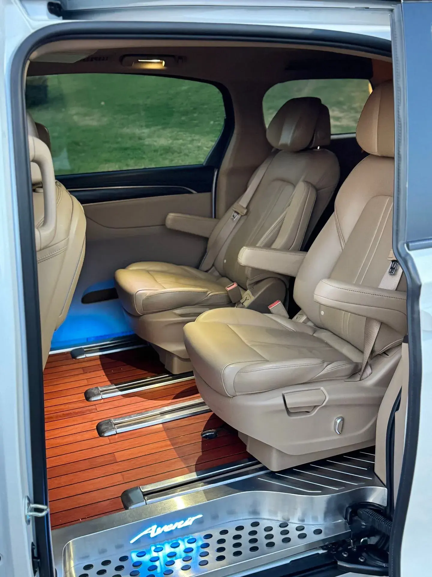 2021 BUICK GL8 thumbnail 4