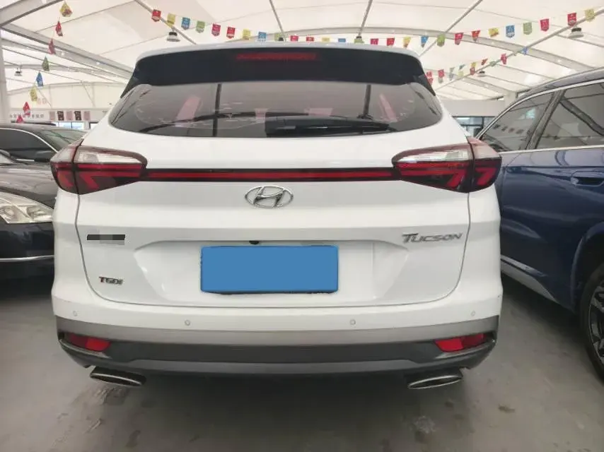 2019 HYUNDAI TUCSON thumbnail 4